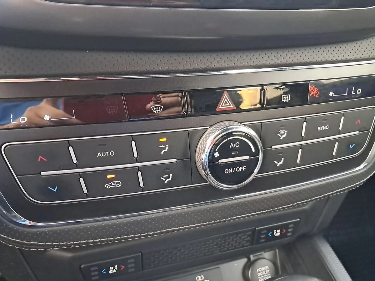 Ssangyong Musso 2.2 Grand Limited Plus Td Diesel 4wd At6 4p año 2023