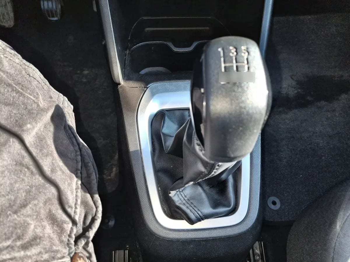 Citroen C3 1.2 Feel Pack Puretech 4x2 82 Bvm Mt 5p año 2024