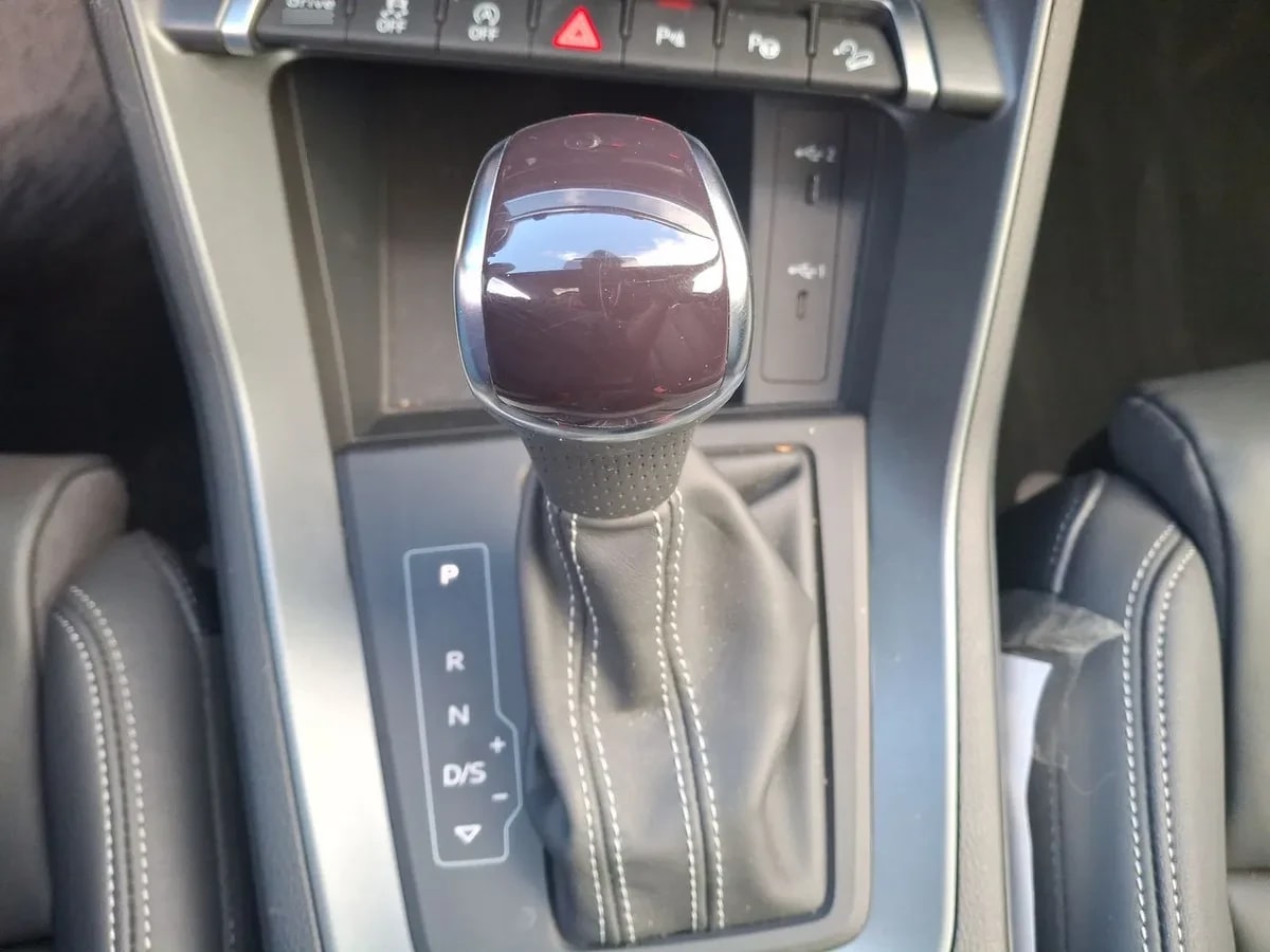 Audi Q3 1.5 35 Tfsi S-Line Sportback 4x2 S-Tronic At 5p año 2026