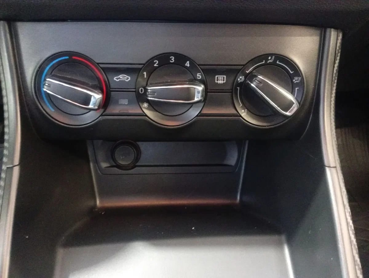 MG Mg Zs 1.5 Std 4x2 Mt 5p año 2023