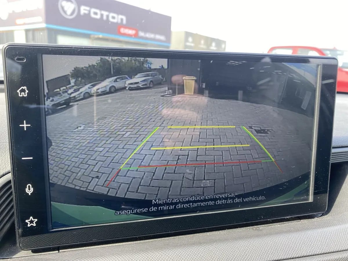 Toyota Yaris Cross 1.5 Xi 4x2 Cvt At 5p año 2025