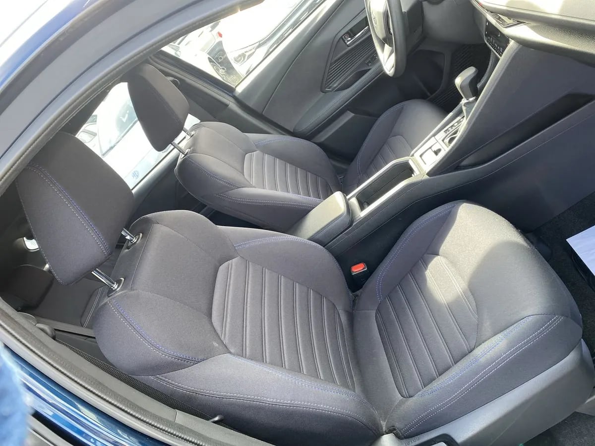 Toyota Yaris Cross 1.5 Xi 4x2 Cvt At 5p año 2025