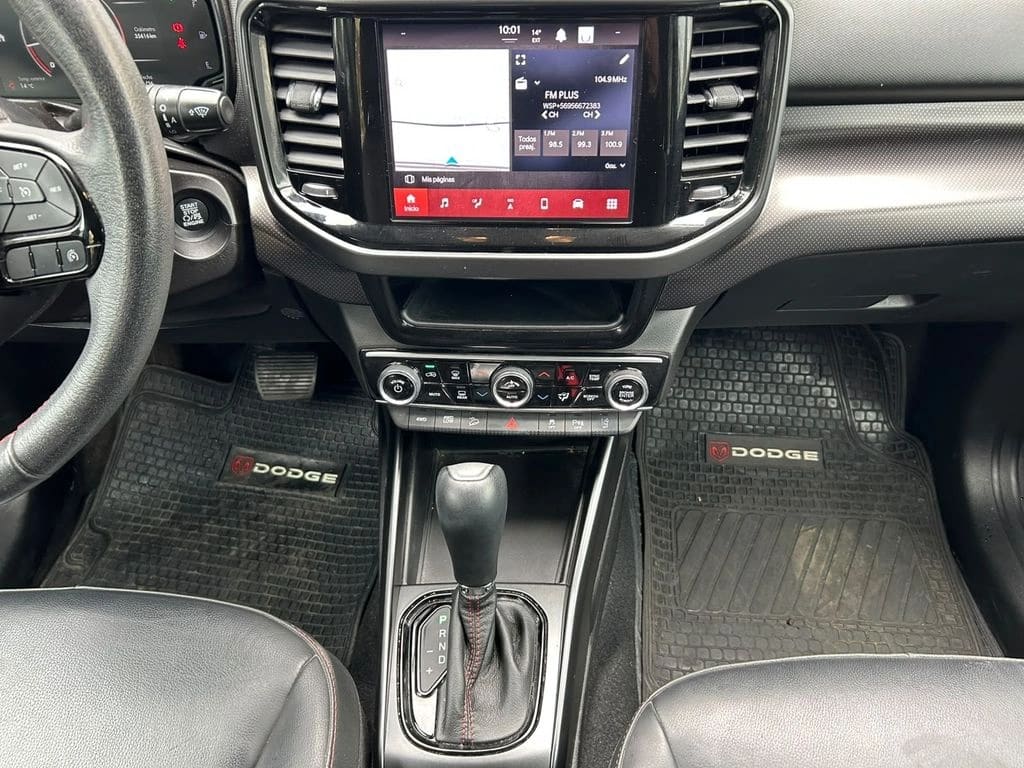 Ram 1000 2.0 Rebel Diesel 4x4 Dob. Cab. At 4p año 2022