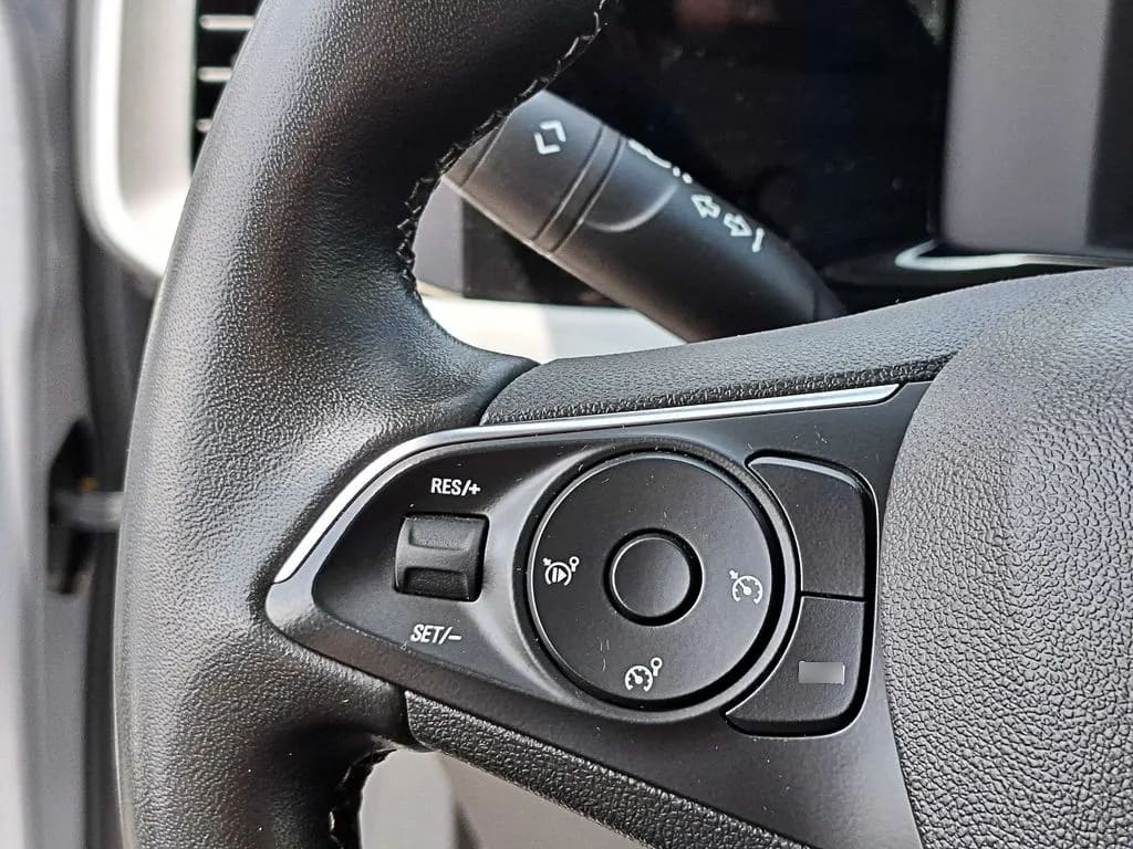 Opel Mokka 1.2t Elegance 4x2 Mt6 5p año 2023