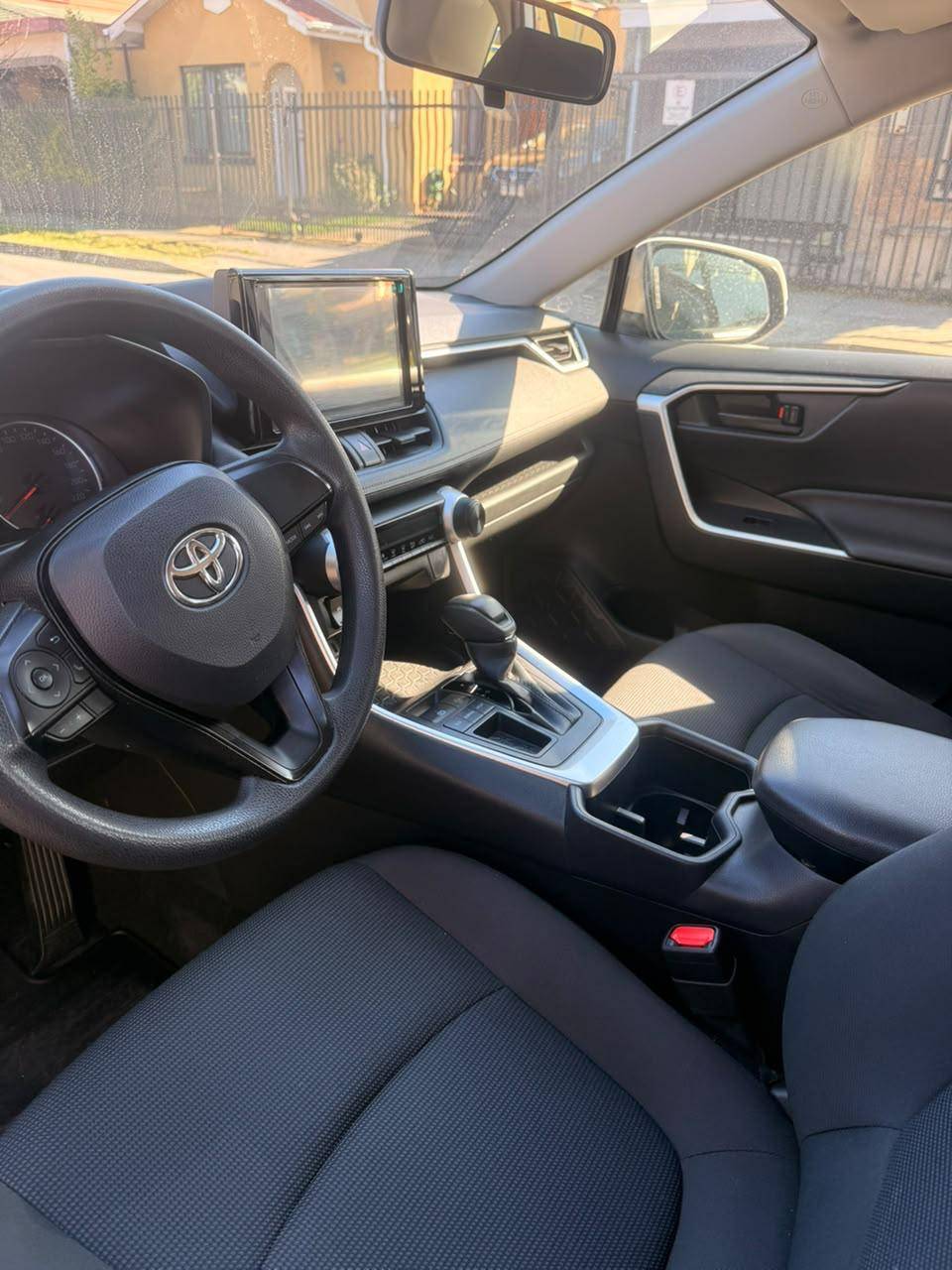 TOYOTA RAV4 2.0 Le Mt año 2023