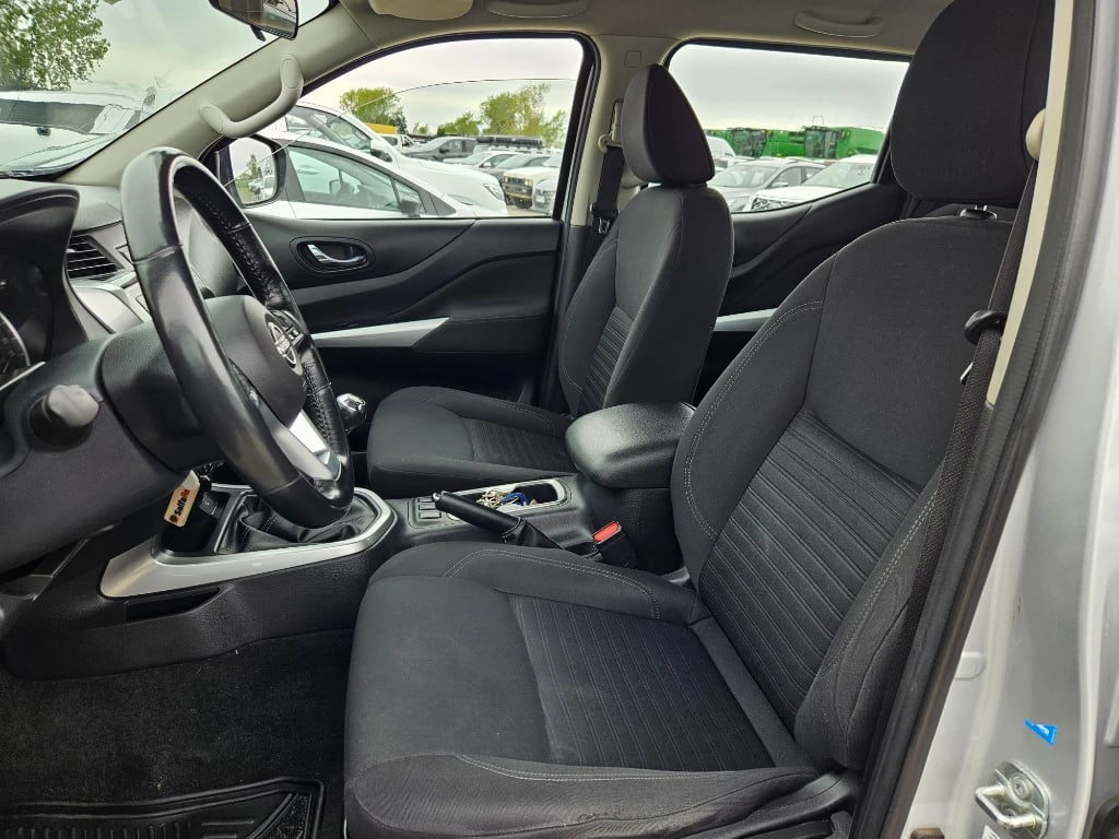 Nissan Navara Navara Dc 4x4 2.3tdi Xe año 2023
