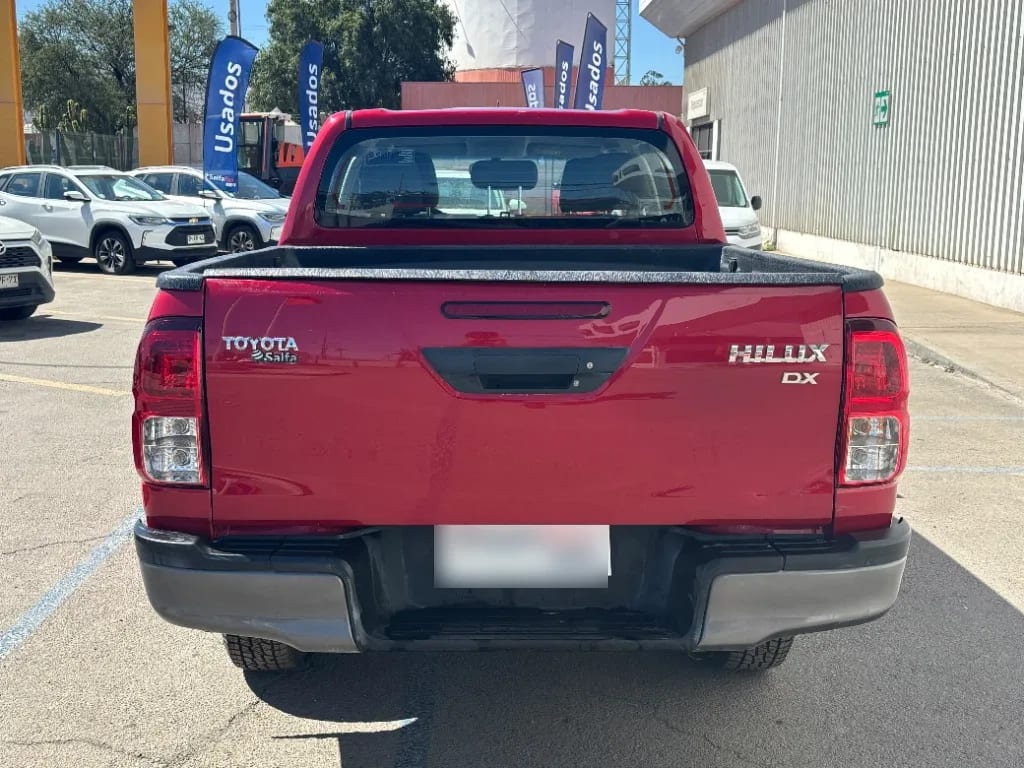 Toyota Hilux Dc 4x4 2.4 D Dx Mt año 2024