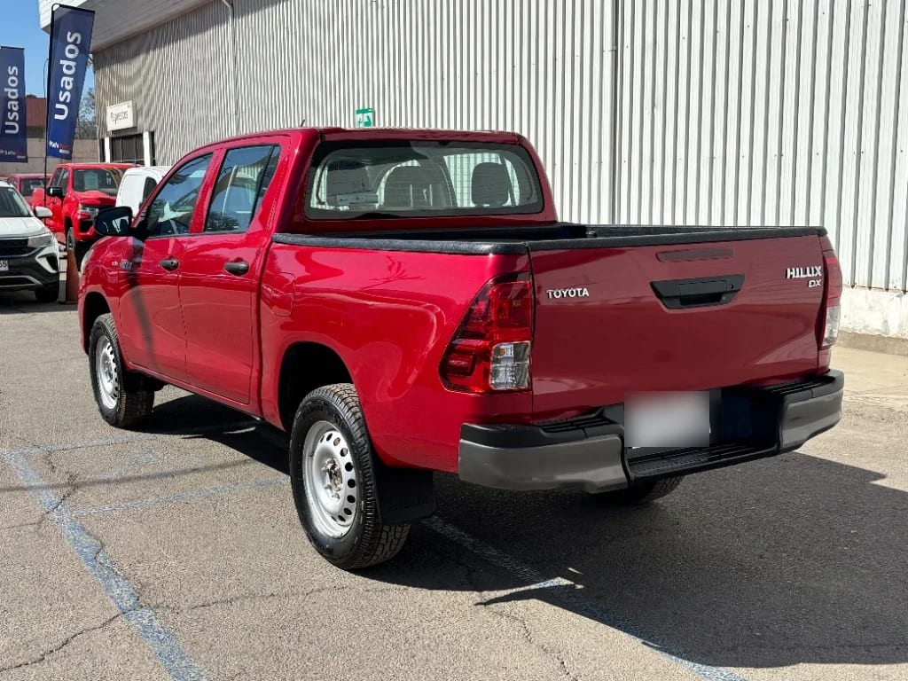 Toyota Hilux Dc 4x4 2.4 D Dx Mt año 2024