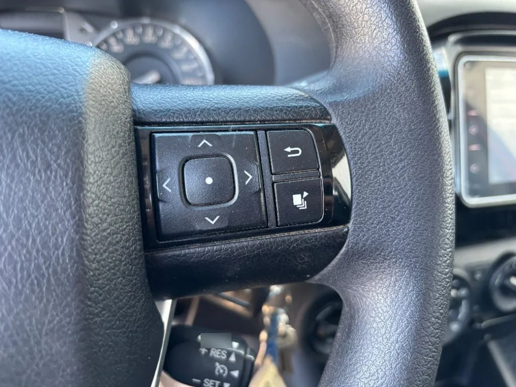Toyota Hilux Dc 4x4 2.4 D Dx Mt año 2024