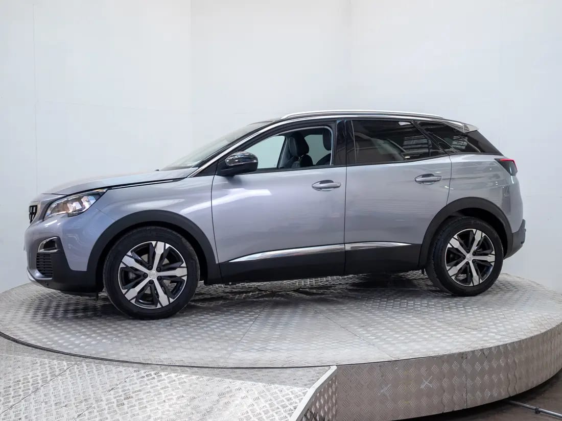 Peugeot 3008 1.6 Allure Thp E6 At año 2019