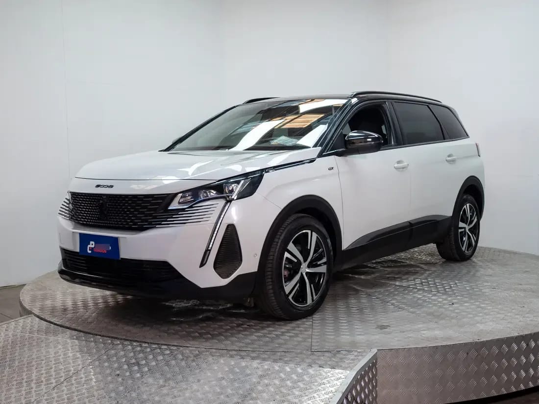 Peugeot 5008 5008 1.5 Gt Black Pack Bluehdi 130 Eat8 At año 2023