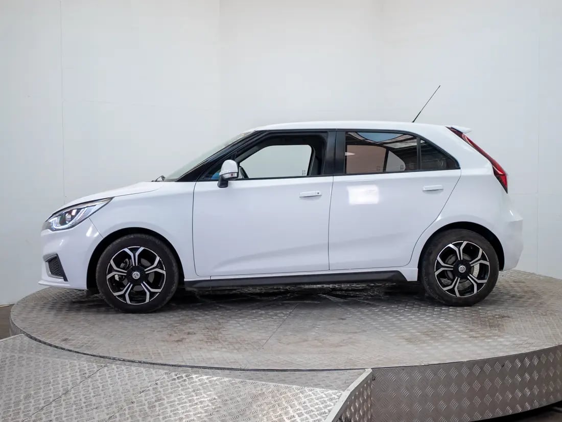 MG 3 Mg 3 1.5 Com Mt año 2022