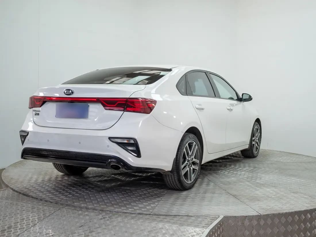 Kia Cerato Cerato Ex 1.6l 6mt Full año 2019