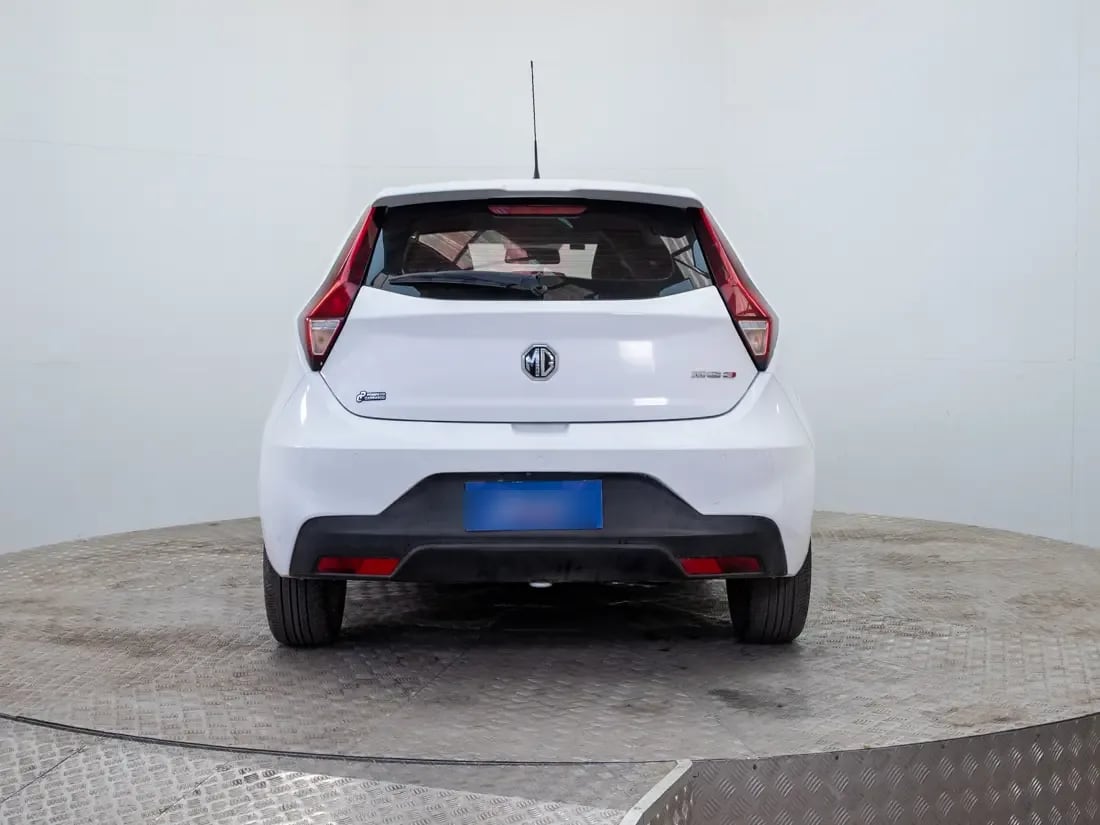MG 3 Mg 3 1.5 Com Mt año 2022