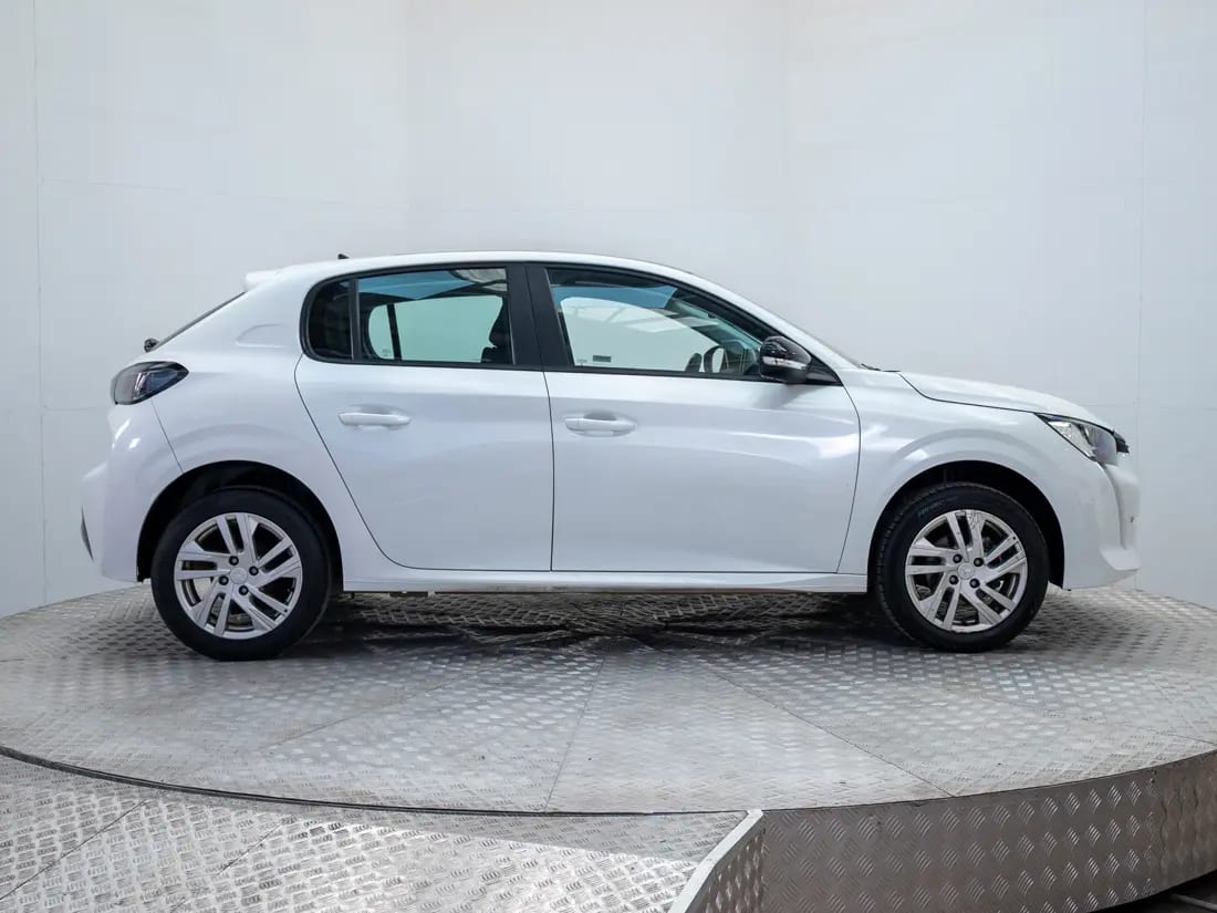Peugeot 208 1.2 Puretech Style 75 Mt año 2023