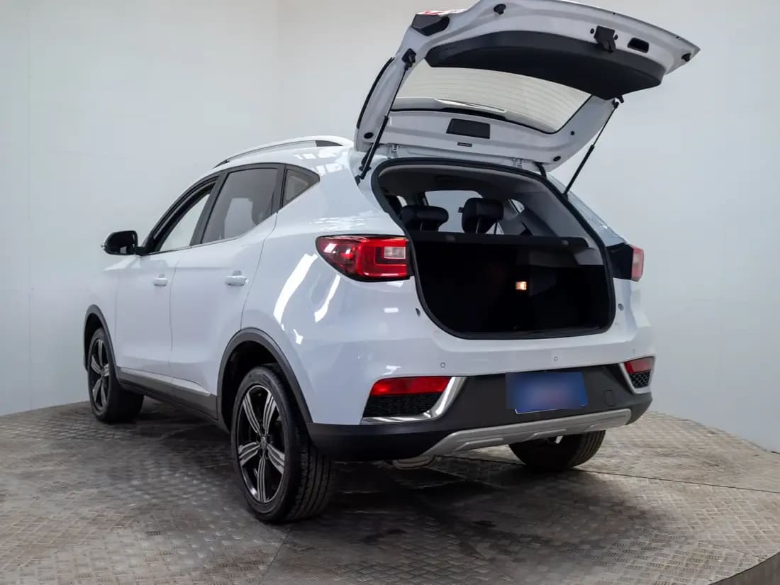 MG Zs 1.5 Com Mt año 2023