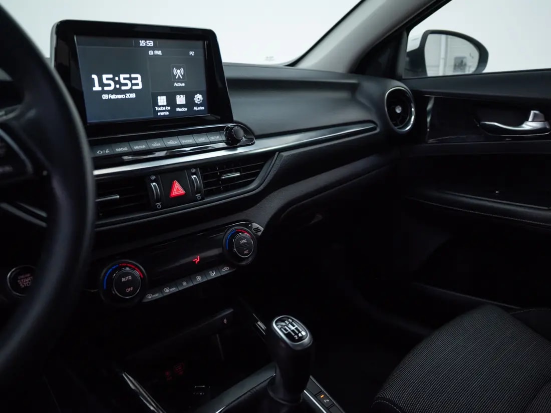 Kia Cerato Cerato Ex 1.6l 6mt Full año 2019