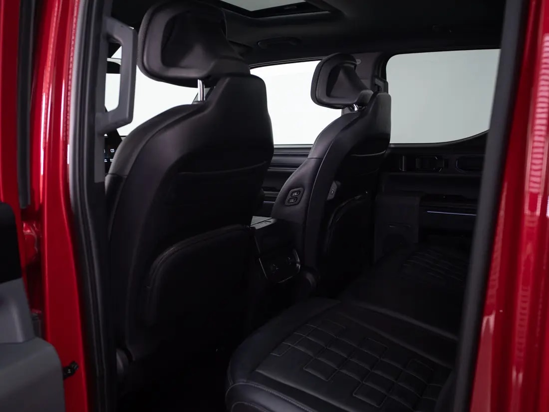 Kia Tasman X-Pro 2.2t Dsl 8at 4x4 Full año 2025