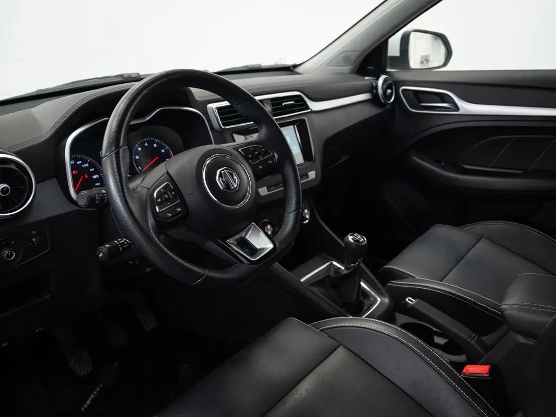 MG Zs 1.5 Com Mt año 2023
