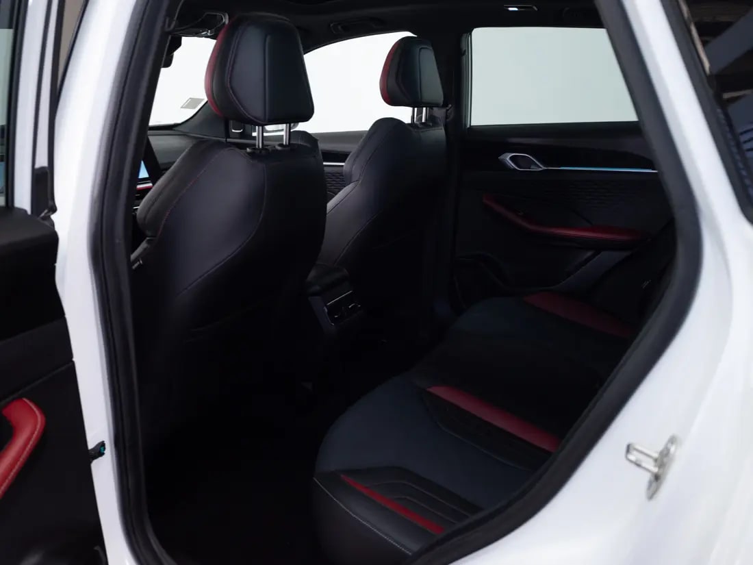 Geely Coolray 1.5 Sport 7dct At año 2023