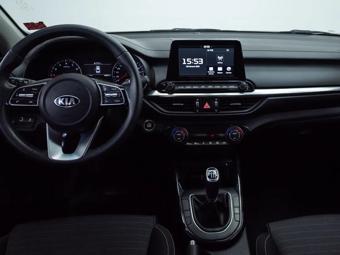 Kia Cerato Cerato Ex 1.6l 6mt Full año 2019