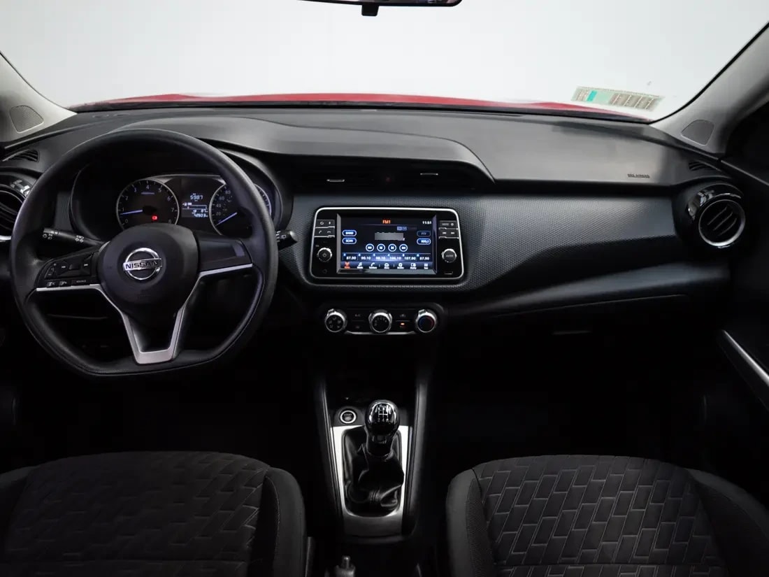 Nissan Kicks Kicks 1.6 Sence Mt año 2021