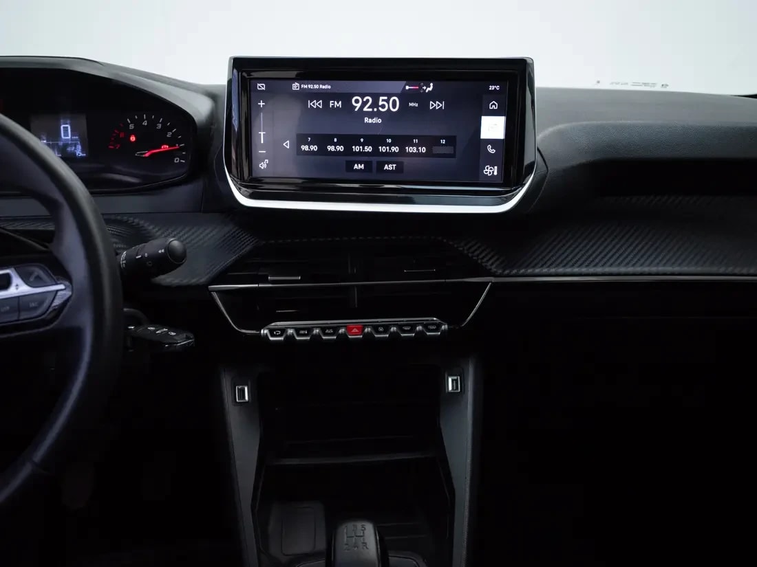 Peugeot 208 1.2 Puretech Style 75 Mt año 2023