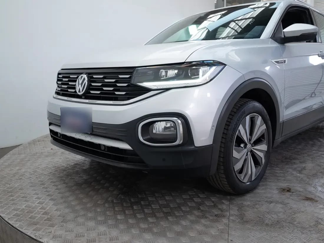 Geely Coolray 1.5 Exclusive 7dct At año 2022