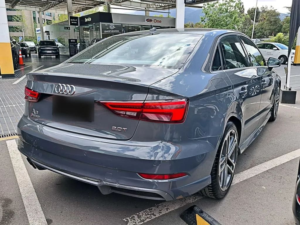 Audi A3 2.0 Sport 4x2 Hb S-Tronic At 3p año 2017