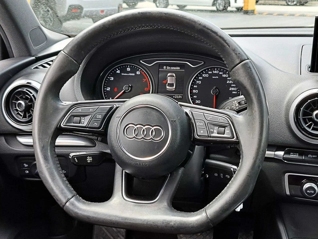 Audi A3 2.0 Sport 4x2 Hb S-Tronic At 3p año 2017