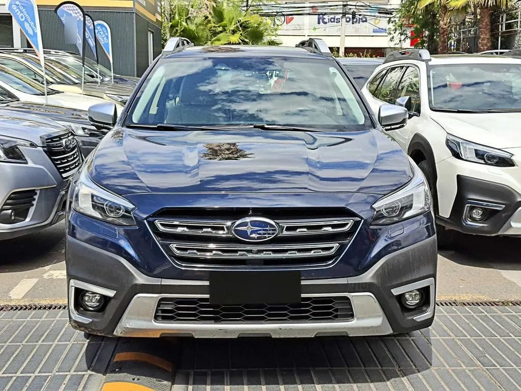 Subaru Outback 4x4 2.5 At año 2021
