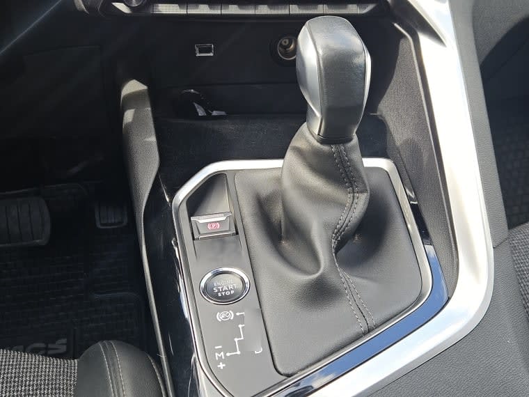 Peugeot 3008 3008 Blue Hdi 130 Eat8 1.5 Aut año 2021