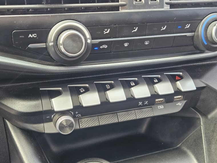 Peugeot Landtrek 1.9 Active Hdi 150 Mt 4x2 Diesel año 2023