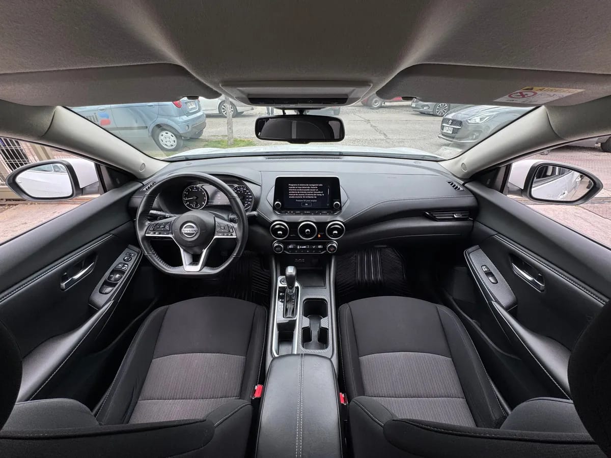 Nissan SENTRA 2.0 Advance At año 2023