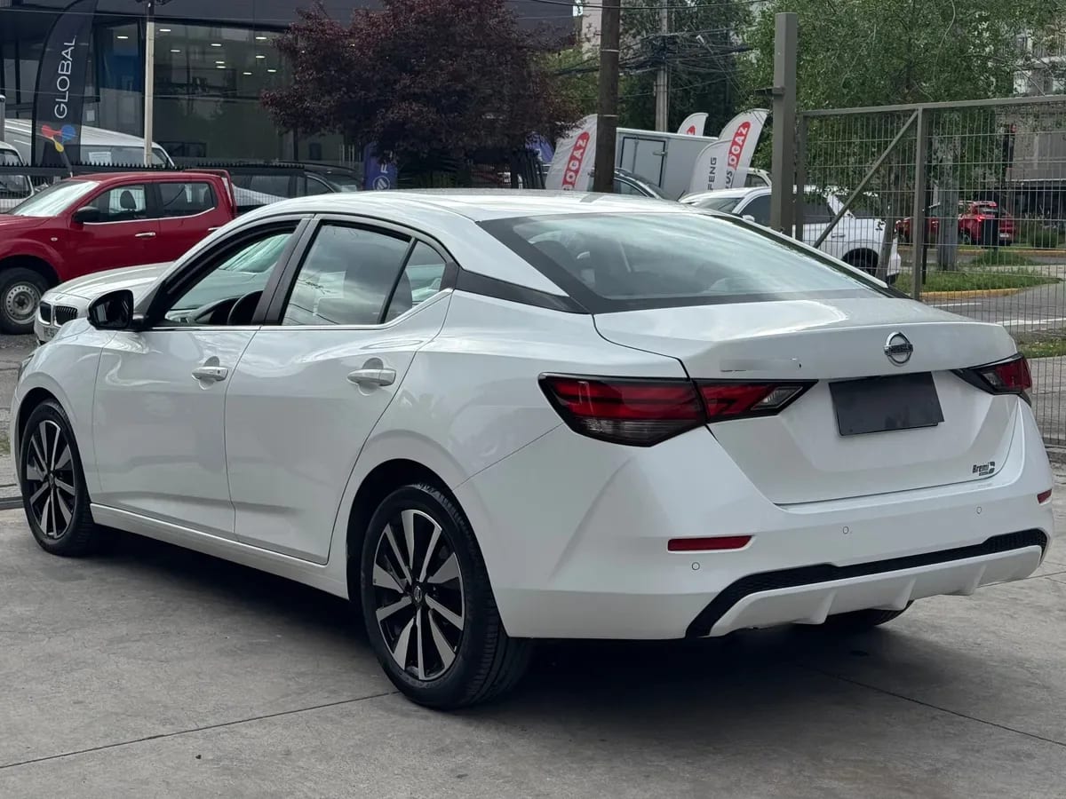 Nissan SENTRA 2.0 Advance At año 2023
