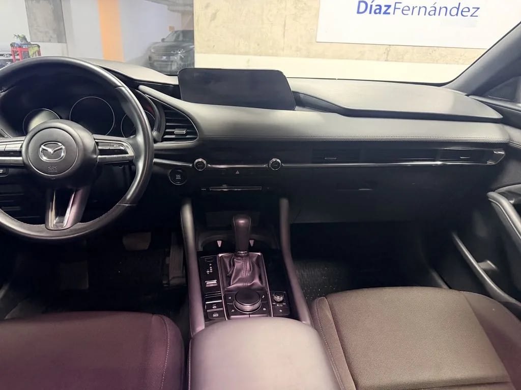 Mazda 3 Sport 2.0 año 2021