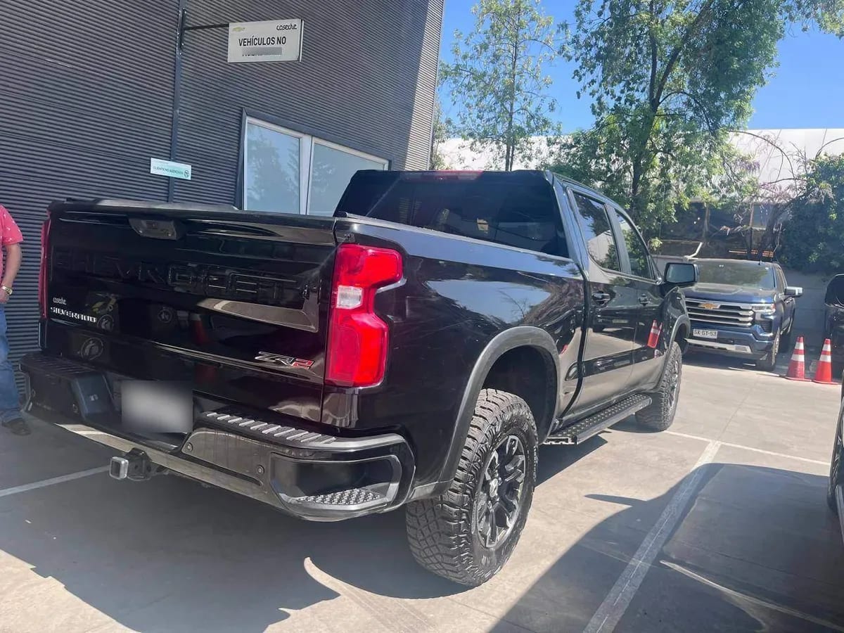 Chevrolet Silverado 6.2 Zr2 4x4 At 4p año 2024