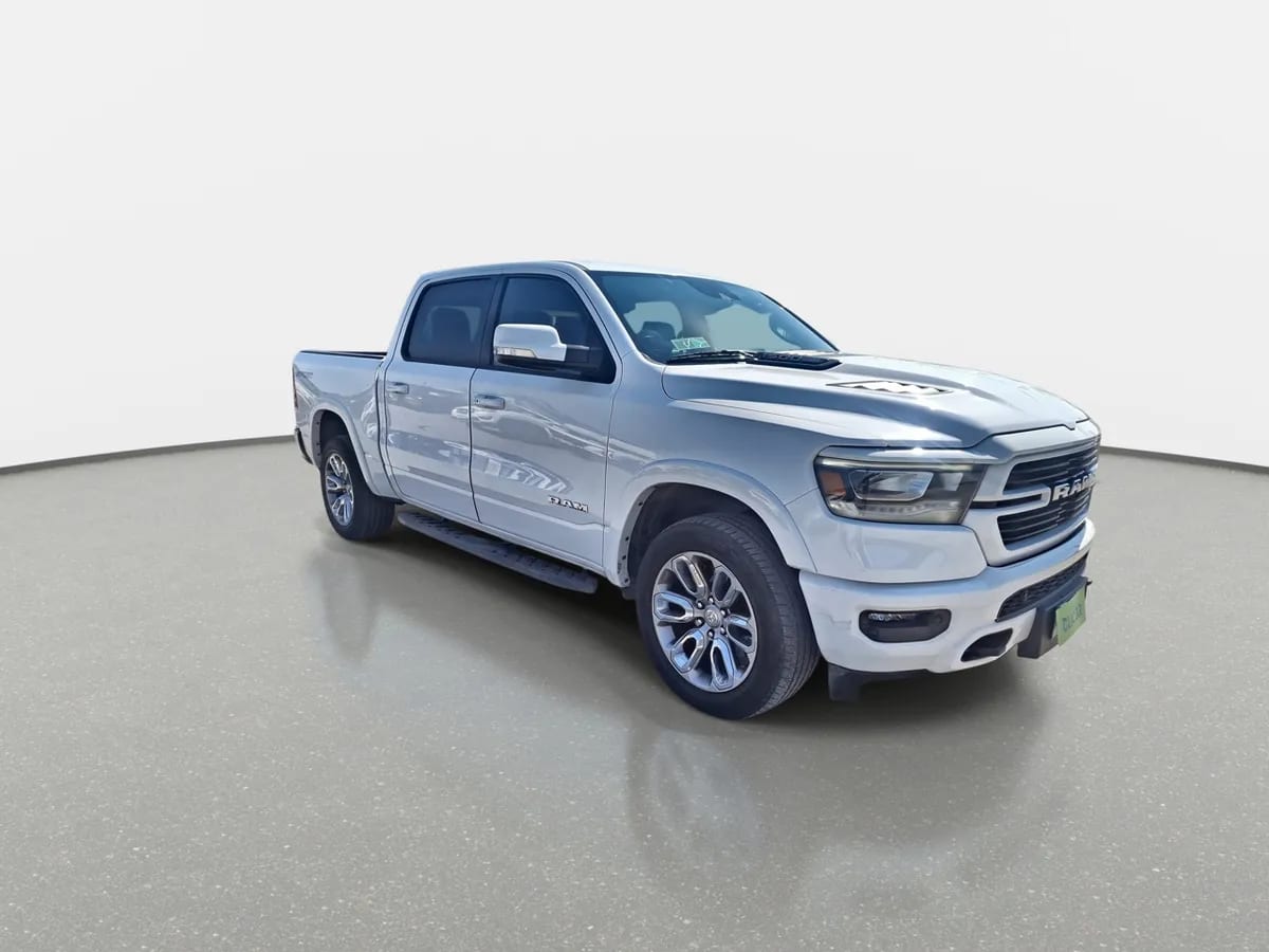 Ram 1500 5.7 Laramie Sport 4x4 At 4p año 2022