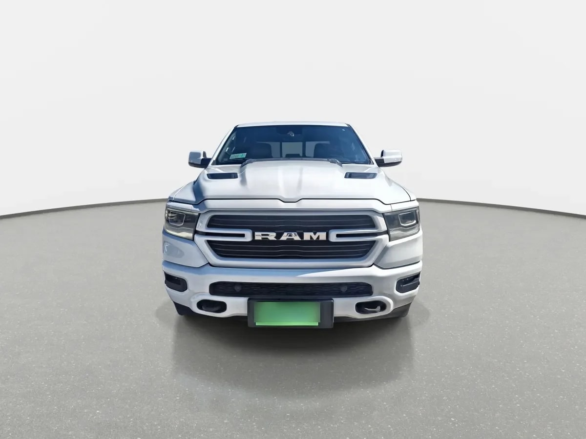 Ram 1500 5.7 Laramie Sport 4x4 At 4p año 2022