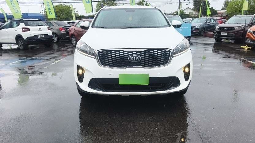 Kia Sorento 2.4 Ex 2wd Mt 5p año 2019
