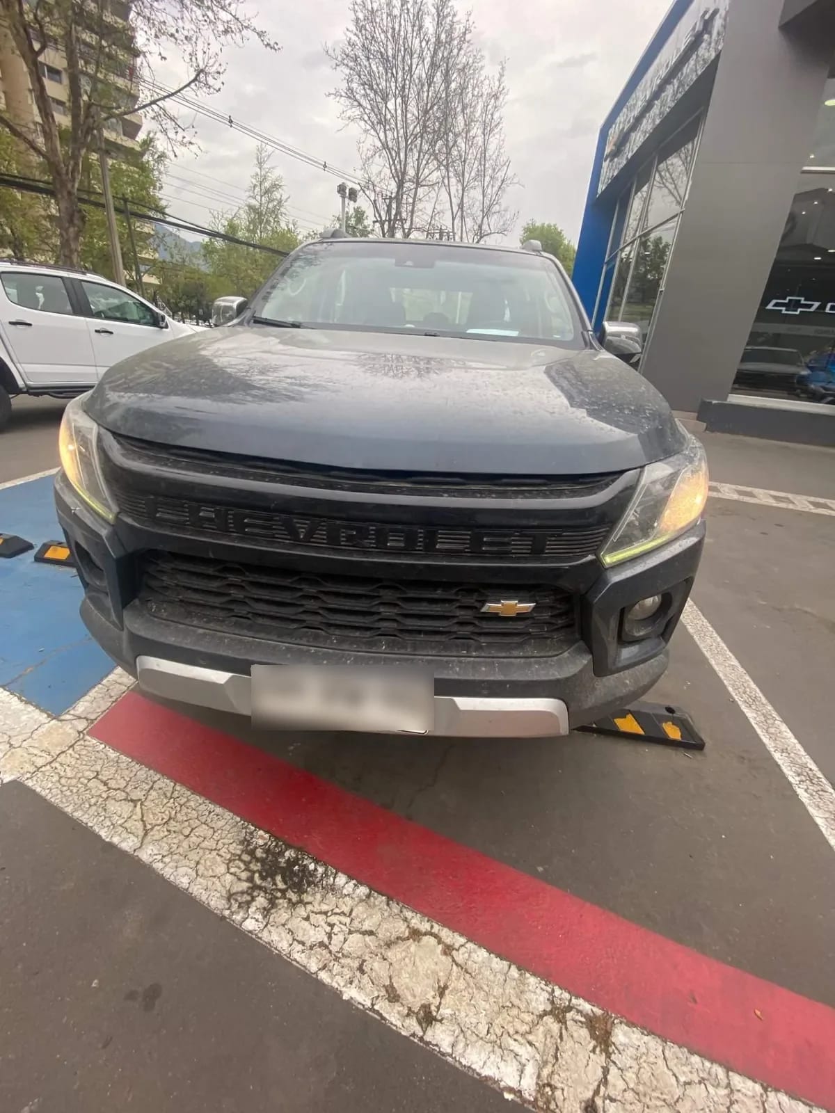 Chevrolet Colorado 2.8 Ctdi 4x4 Hc At 4p año 2023