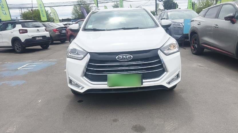 JAC Js2 1.5 Luxury 4x2 Mt 5p año 2023