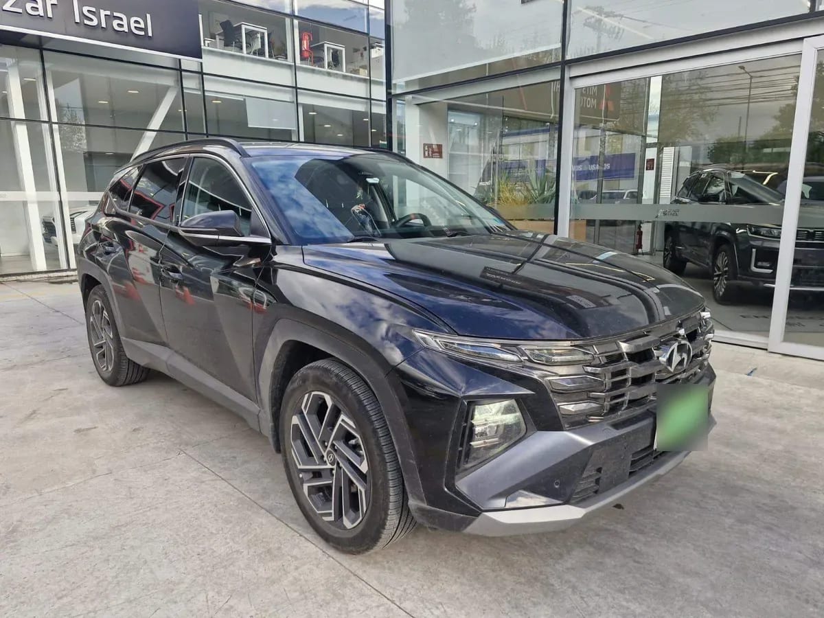 Hyundai Tucson 1.6 Nx4 Design Fl 2wd At 5p año 2025