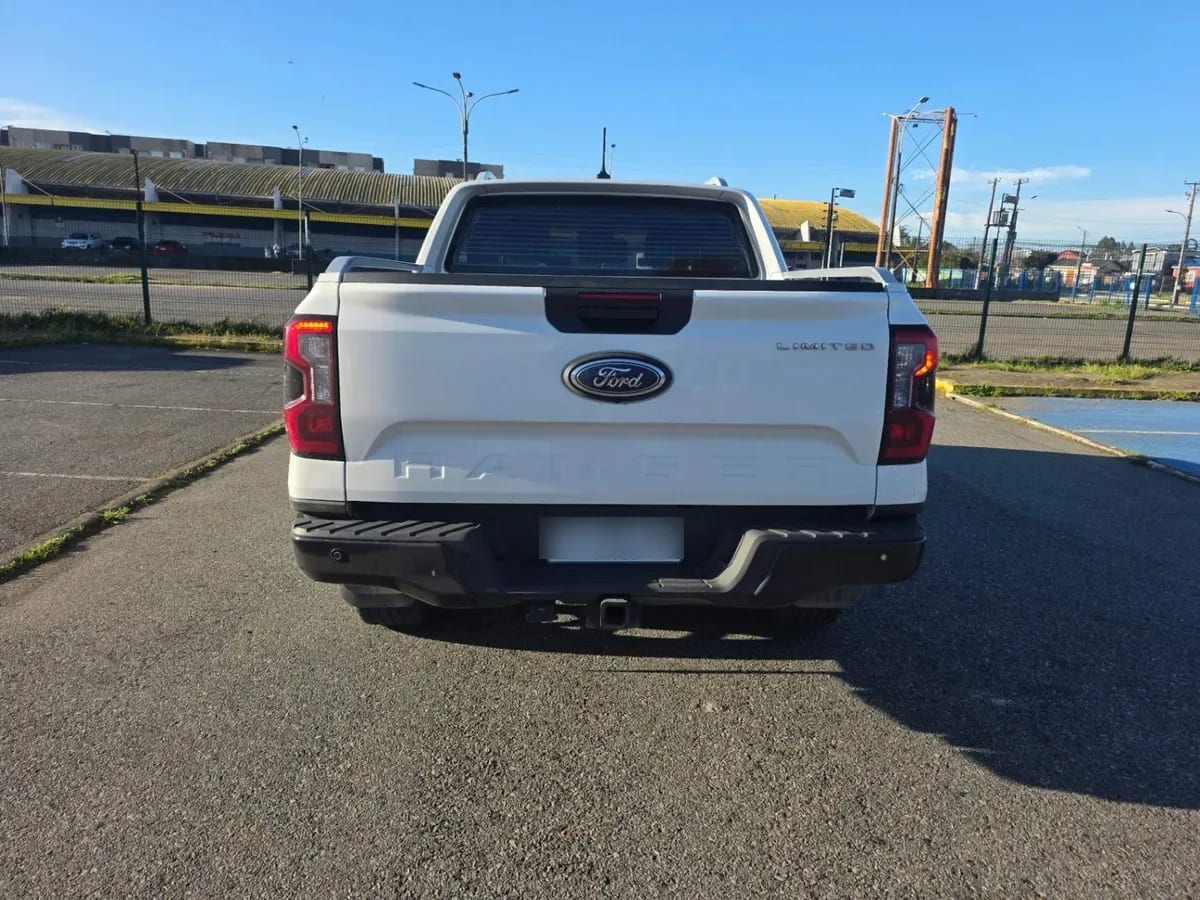 Ford Ranger 3.0 Ltd Diesel 4x4 Dob. Cab. At 4p año 2025