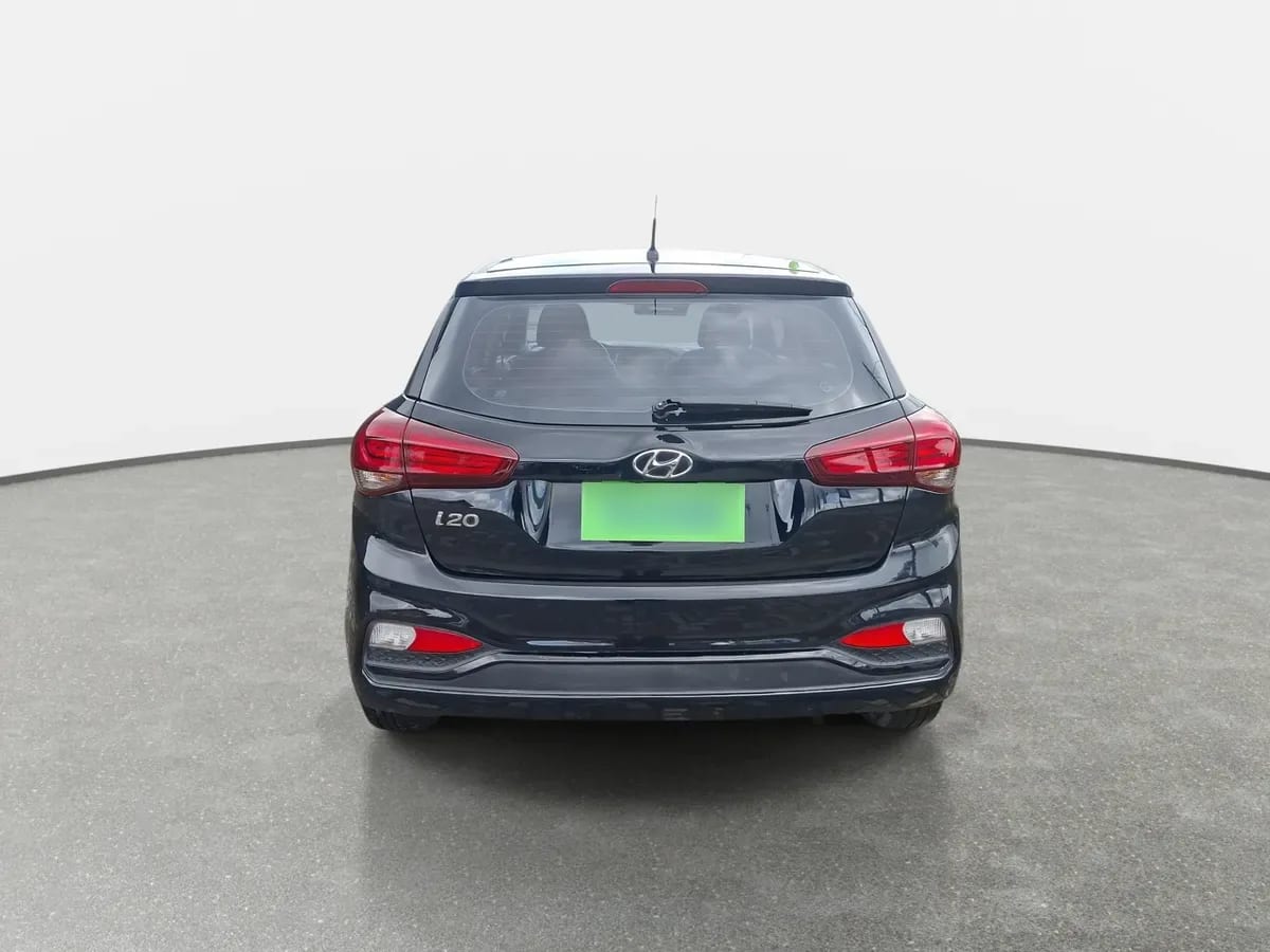 Hyundai I20 1.4 Gl Active 4x2 Hb Mt 5p año 2021