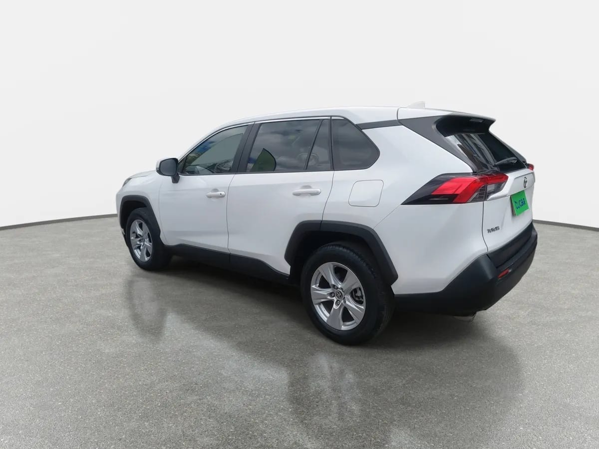 Toyota Rav 4 2.0 Le 4x2 Cvt At 5p año 2022