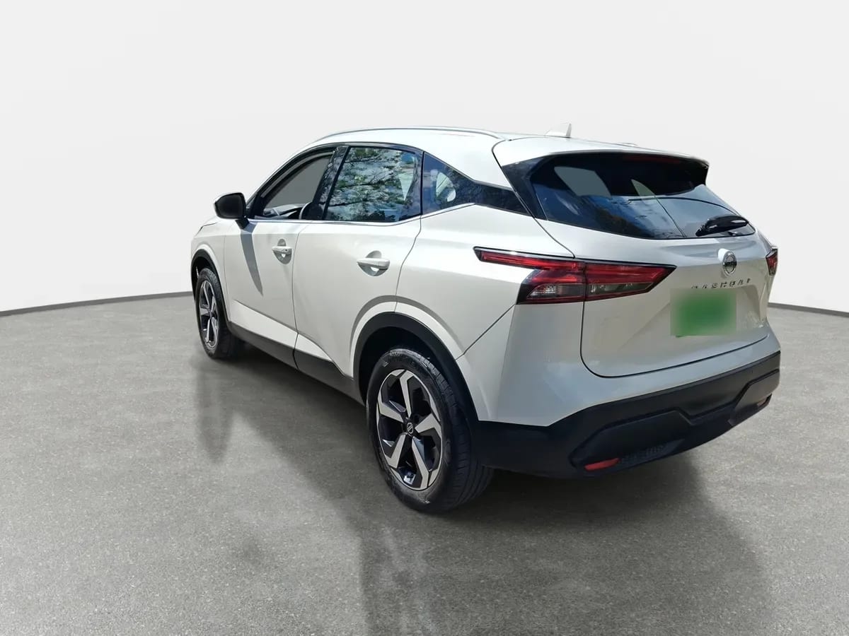 Nissan Qashqai 1.3t Sense 2wd Mt 5p año 2023