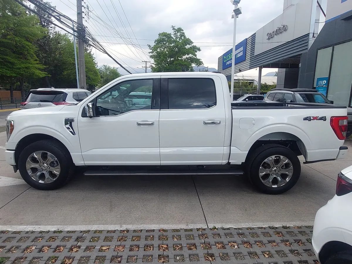 Ford F-150 3.5 Platinum Cc Dob. Cab. 4x4 At 4p año 2024