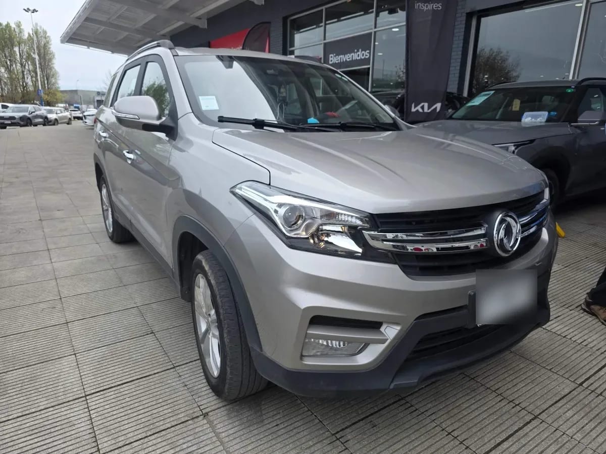 DFSK 560 1.8 Comfort 4x2 Mt 5p año 2025
