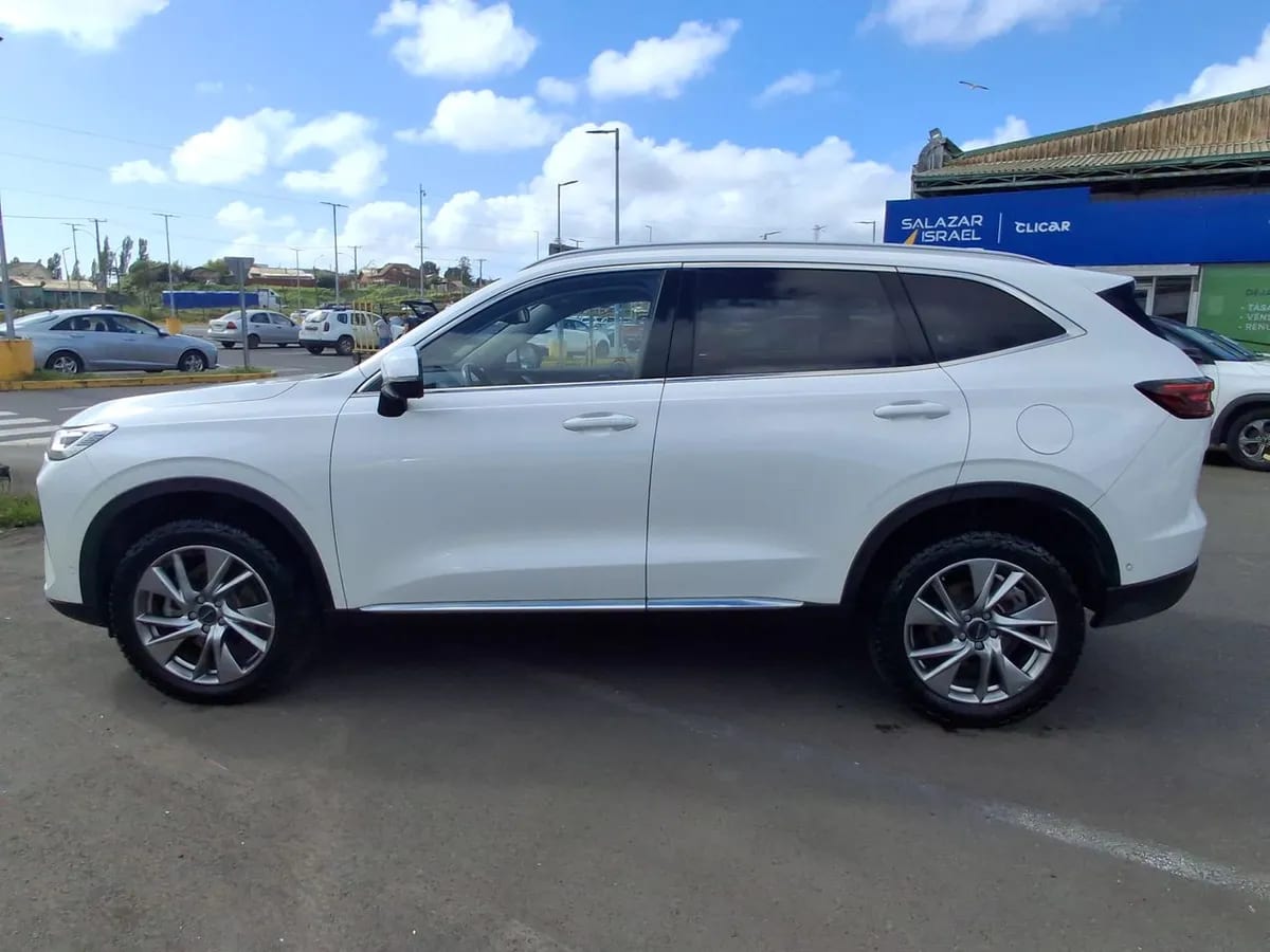 Haval H6 2.0 Deluxe 4x4 At 5p año 2023